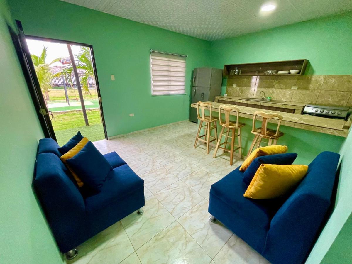 Hostal Tropicoco Hotel Playas Buitenkant foto