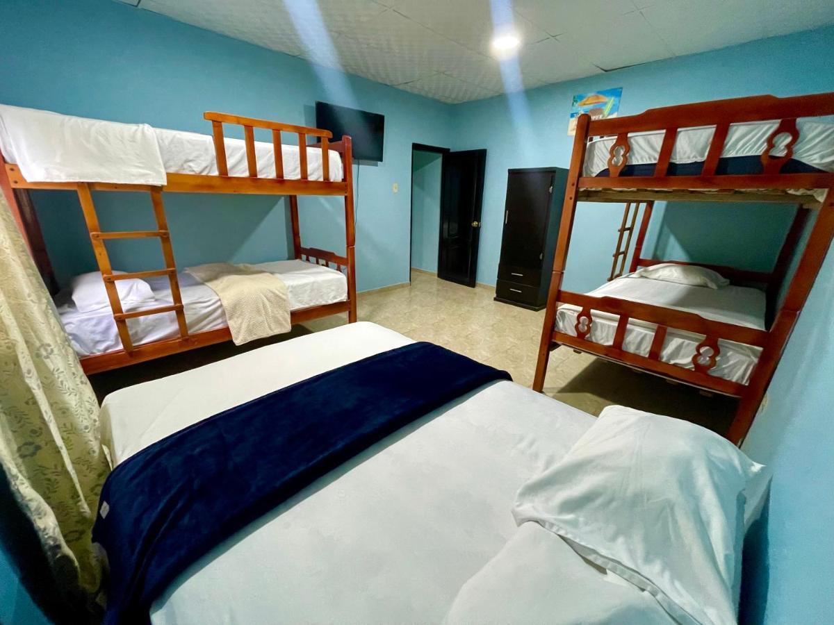 Hostal Tropicoco Hotel Playas Buitenkant foto